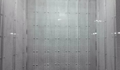 Auto-cascade refrigeration system reaching ultra-low temperatures efficiently